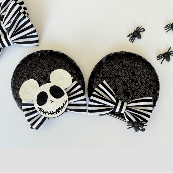 Nightmare Before Christmas Ear Clips - Picture 3 of 4